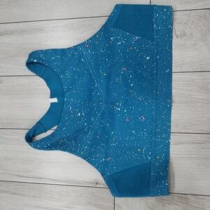 3/$65 NWOT Brooks 3-pocket sports bra